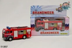 Brandweer Tankauto Met Spuit, Licht En Geluid -Overdekte Speelgoed Winkel brandweer kidsglobe 510857 brandweer 1 1