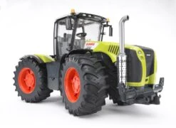 Bruder 3015 Tractor Claas Xerion 5000