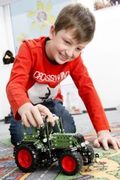 Tronico Junior Fendt 313 Vario – 1 : 24 -Overdekte Speelgoed Winkel fendt 313 vario tronico junior 10067 8