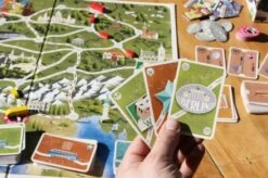 The Great Tour Bordspel – Genomineerd Voor Speelgoed Van Het Jaar 2018! -Overdekte Speelgoed Winkel great tour bordspel tactic 54631 2 1