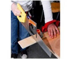 Toolkid Handzaag Geel Type 2 Kindergereedschap -Overdekte Speelgoed Winkel handzaag type 2 toolkid 1 1