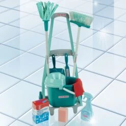 Leifheit Poetswagen – Theo Klein 6562 -Overdekte Speelgoed Winkel leifheit poetswagen theo klein 6560 1 1