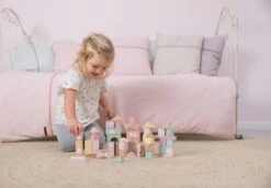 Little Dutch Houten Blokkenton Rose LittleDutch 12 Little Dutch Houten Blokkenton Rose LittleDutch -Overdekte Speelgoed Winkel little dutch 4412 roze houten blokken in ton 3