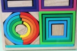 Goki 58655 Bouwstenenset Regenboog In Houten Kist -Overdekte Speelgoed Winkel regenboog bouwblokken goki 58655 2 scaled 1